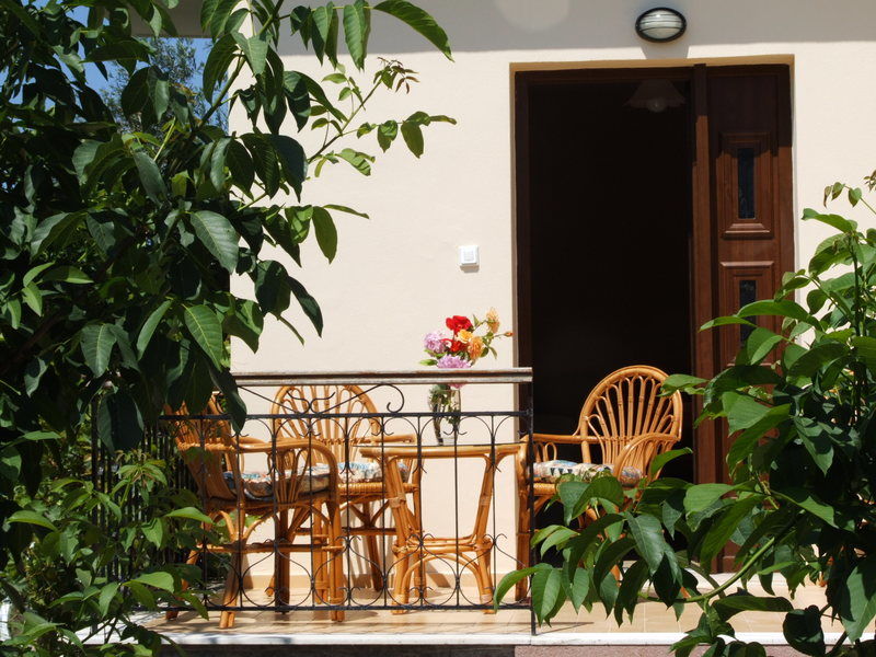 Nadia Apartments Molyvos 외부 사진