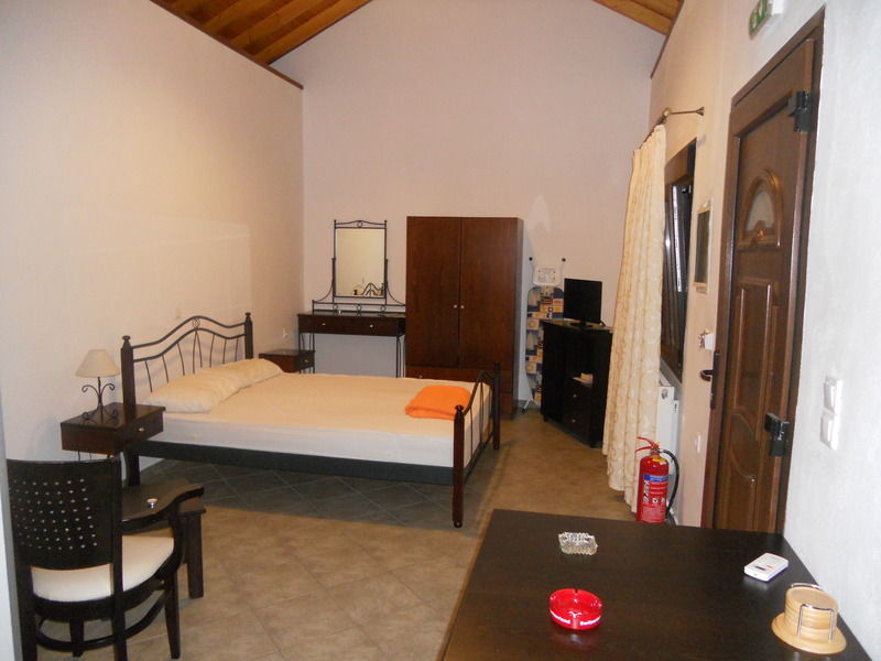 Nadia Apartments Molyvos 외부 사진
